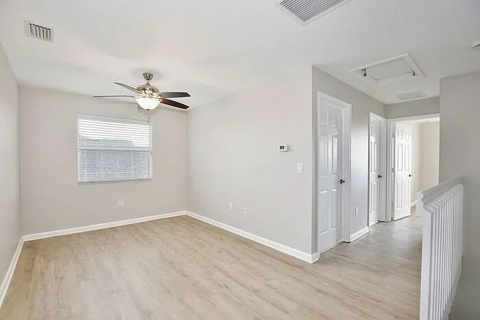 16005 Champlain St — Photo 15