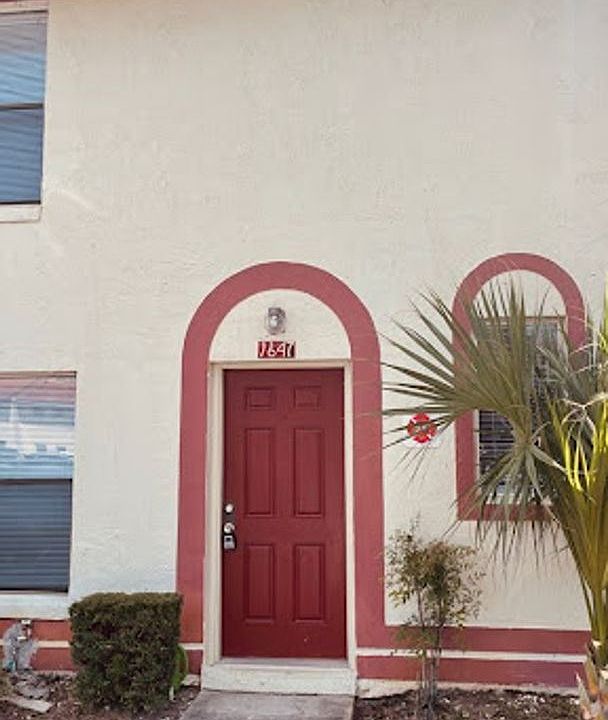 1st image of 1647 Eagle Creek Cir #46