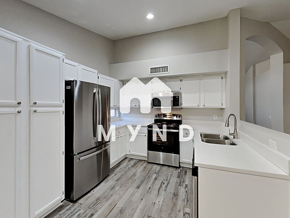 1st image of 5042 N 86th Dr