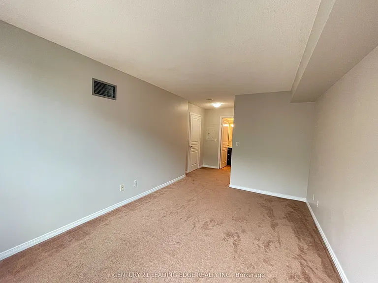 2585 Erin Centre Blvd #601 — Photo 13
