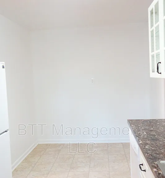 8203 Garland Ave #4 — Photo 32
