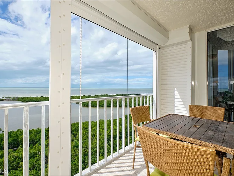 5550 Heron Point Dr #1601 — Photo 31