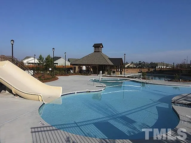 8526 Quarton Dr — Photo 19