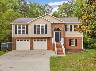 5240 Springhouse Farm Rd, Winston Salem, NC 27107