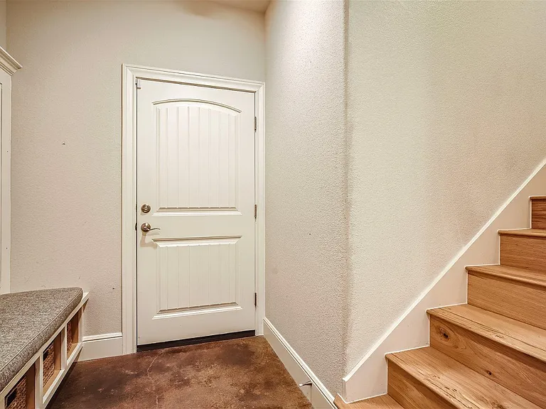 21825 Briarcliff Dr — Photo 19