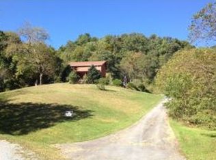 19447 Abrams Falls Rd, Bristol, VA 24202