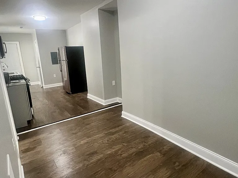 2513 Francis St #1 — Photo 8
