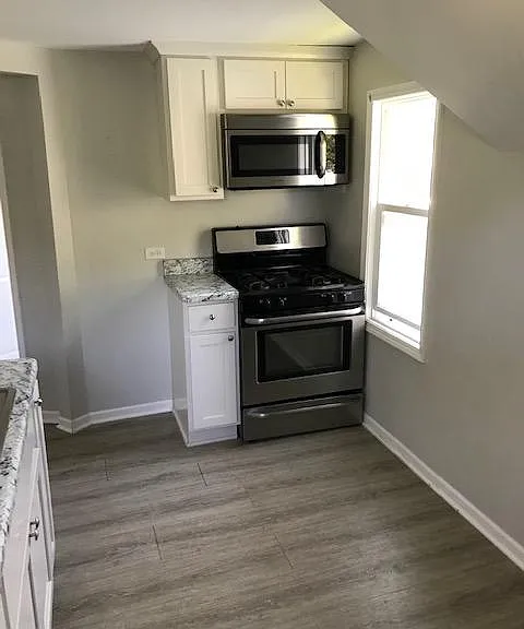 230 S Lincoln Ave #2 — Photo 2