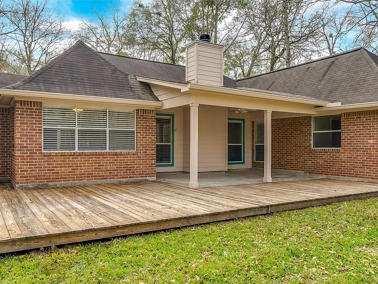 2460 Pebblebrook Cir — Photo 25