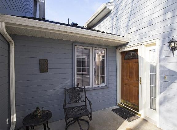 2nd image of 2710 River Woods Ln