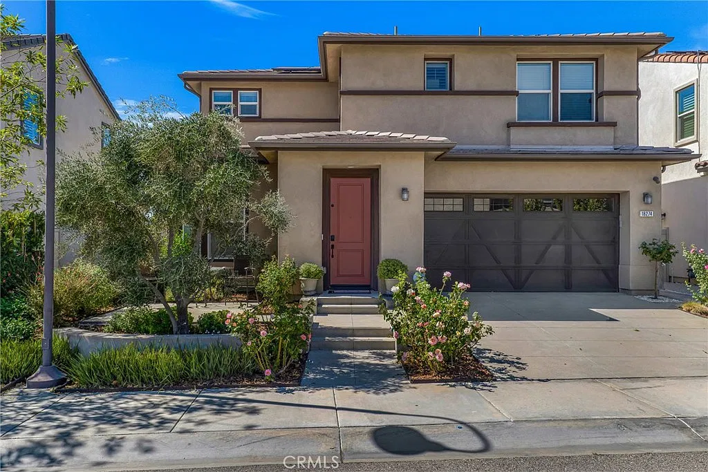 3 bed, 2.5 bath, 1882 sqft, $5,200 — Photo 4