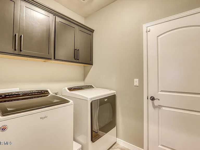 12515 Triple Crown Ave — Photo 34