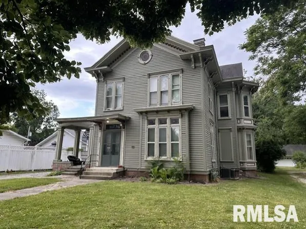 739 W State St, Jacksonville, IL 62650