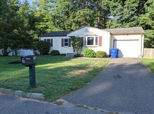 24 Spikenard Cir, Springfield, MA 01129