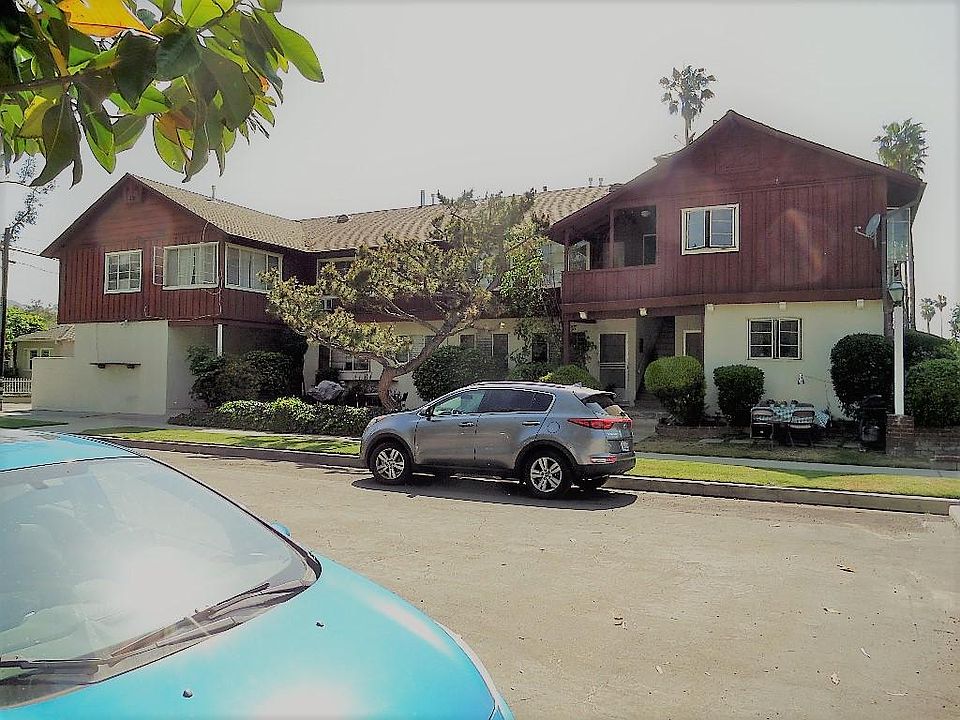 1st image of 11954 Moorpark St APT 3