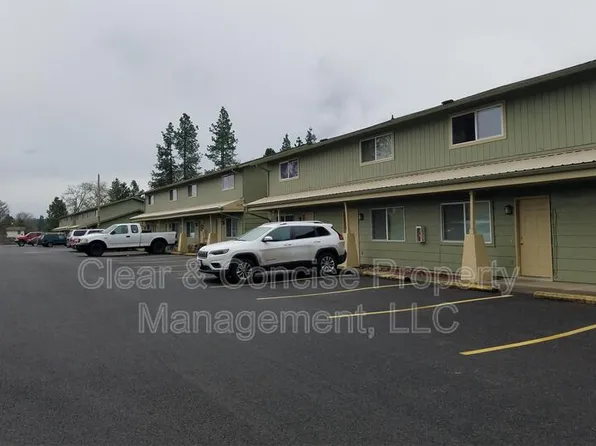 25182 E Broadway Ave #13, Veneta, OR 97487