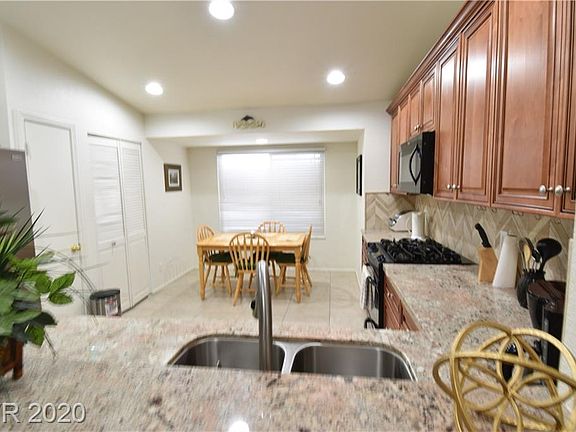 2nd image of 1628 Olive Palm Cir