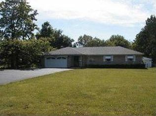 620 S 9th Ave, Beech Grove, IN 46107