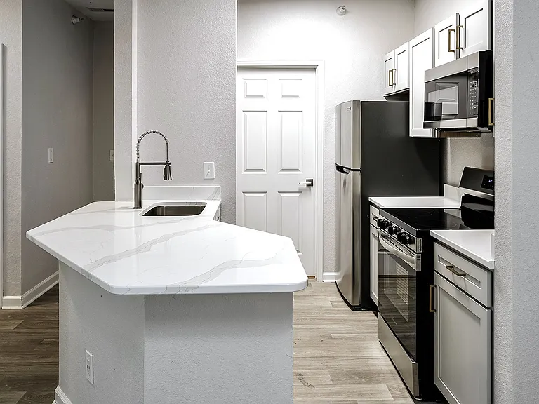 Lumen Heights — Photo 3
