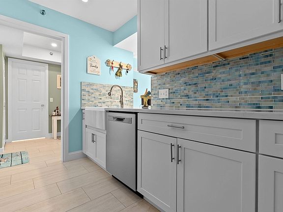 2nd image of 3 Seal Harbor Rd APT 133