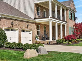 135 Ashington Cir, Hendersonville, TN 37075
