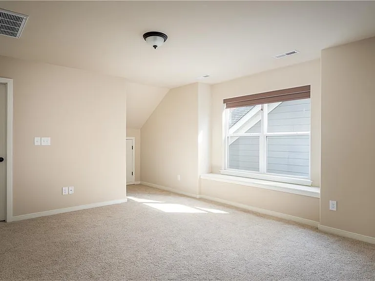 225 Floridays Way — Photo 31