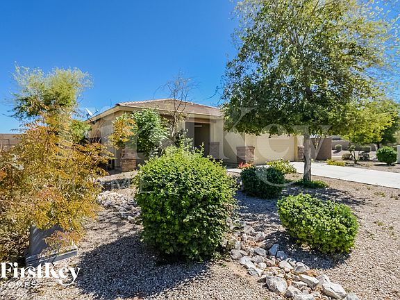 3rd image of 1018 W Corriente Dr