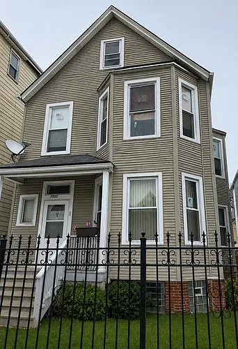 1921 N Pulaski Rd #1 Photo 1