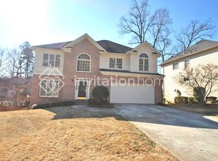 639 Mountain Oaks Pkwy, Stone Mountain, GA 30087