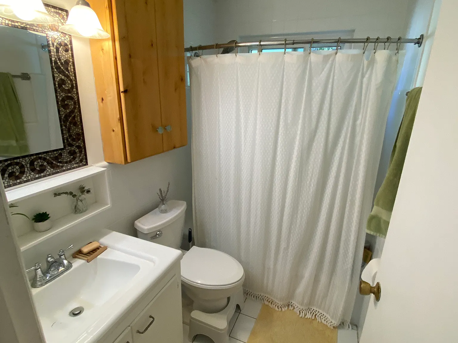 2 bed, 816 sqft, $2,150 — Photo 3