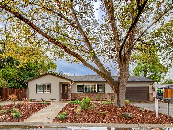 4th image of 5040 Westmont Way