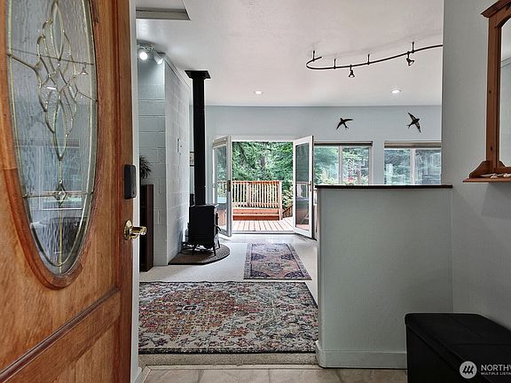 4th image of 6357 Baywood Road