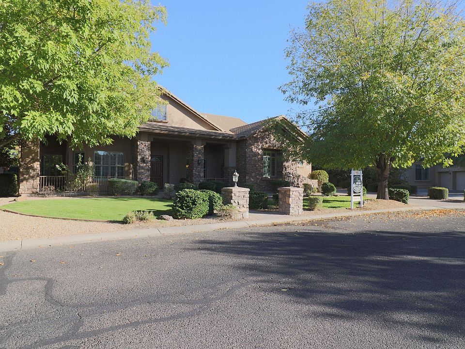 1st image of 19501 N 40th Ln