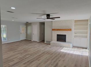 1504 Cochise Dr, Arlington, TX 76012