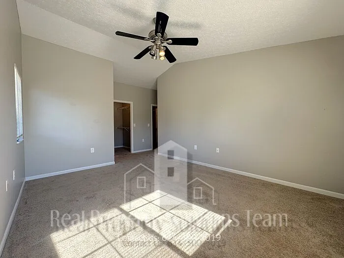 6829 Meadow Creek Dr #208 — Photo 22