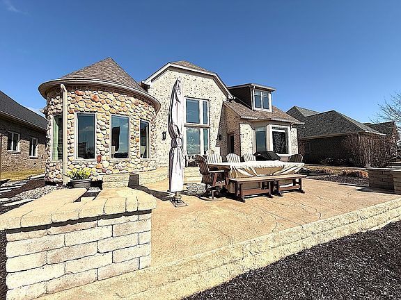 5th image of 4709 River Ridge Dr