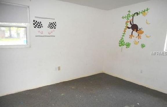 3rd image of 3010 Pinedale Ave