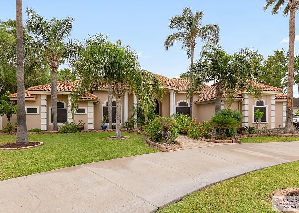 1st image of 111 N Nueces Park Ln