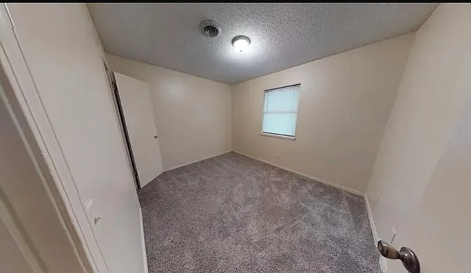 2 bed, 680 sqft, $720 — Photo 3
