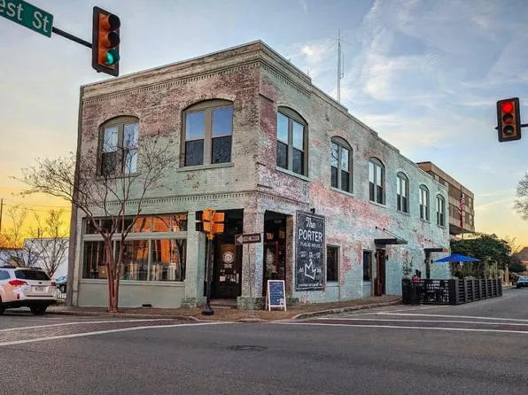 300 Forrest Ave #202, Bolton, MS 39041