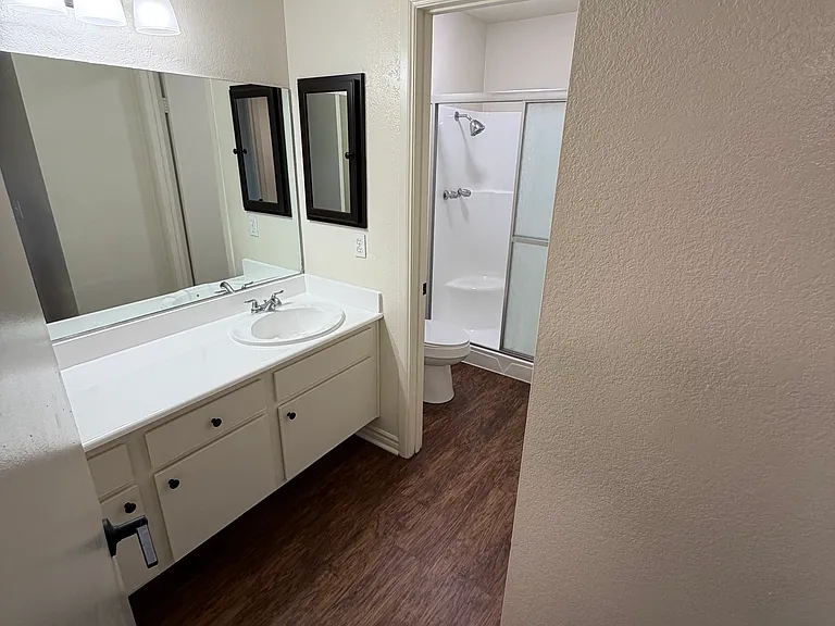 Rancho Vista Apartments — Photo 10