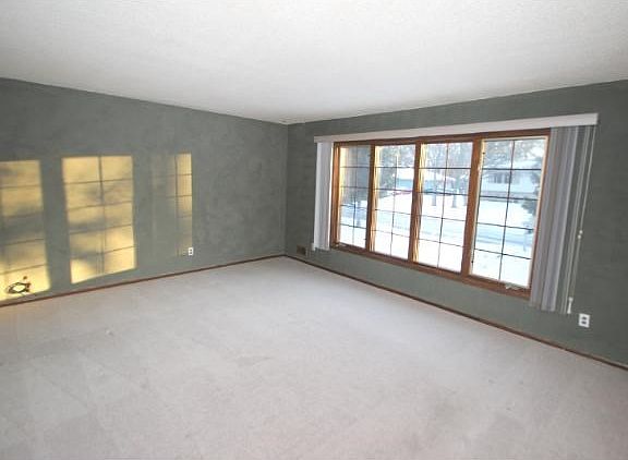 2nd image of 12966 Pierce St NE