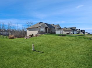 25018 Eagle Vista Dr, Adel, IA 50003