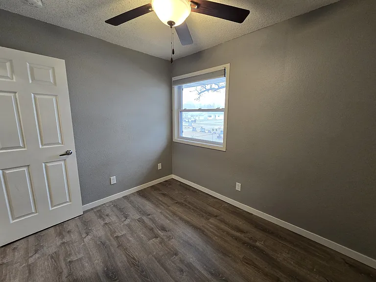 105 Ludland Dr #3 — Photo 19