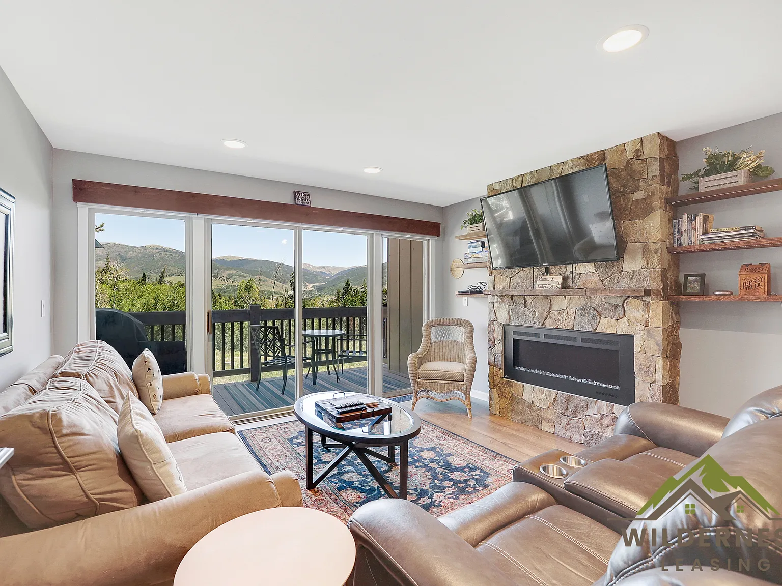 2 bed, 952 sqft, $3,100 — Photo 1