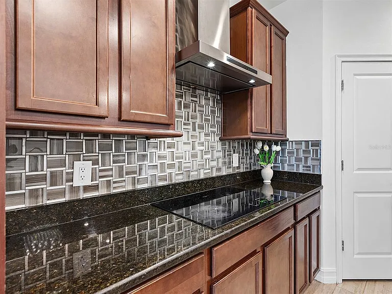 4401 Conchfish Ln — Photo 10