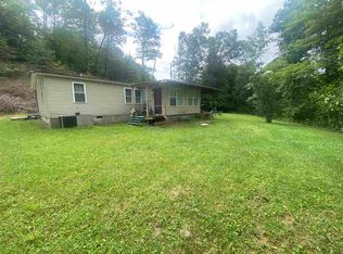 34 Pine Ln, Grayson, KY 41143