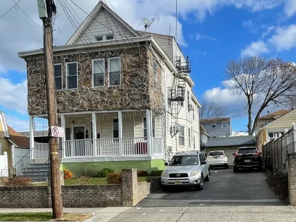 669 E 30Th St #3, Paterson City, NJ 07513