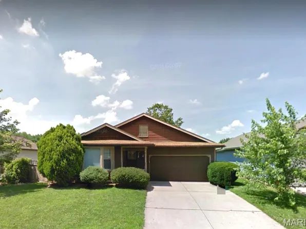 1420 Royal Oak Ct, O Fallon, IL 62269