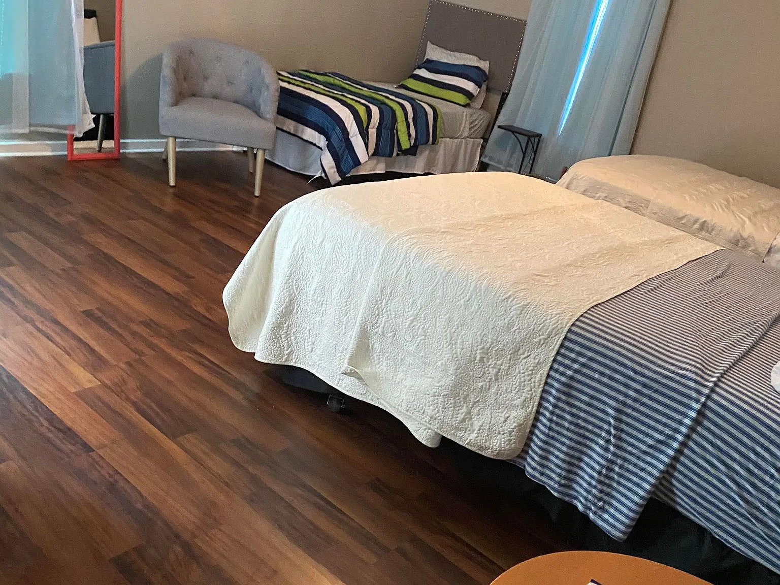 1 bed, $2,200 — Photo 4